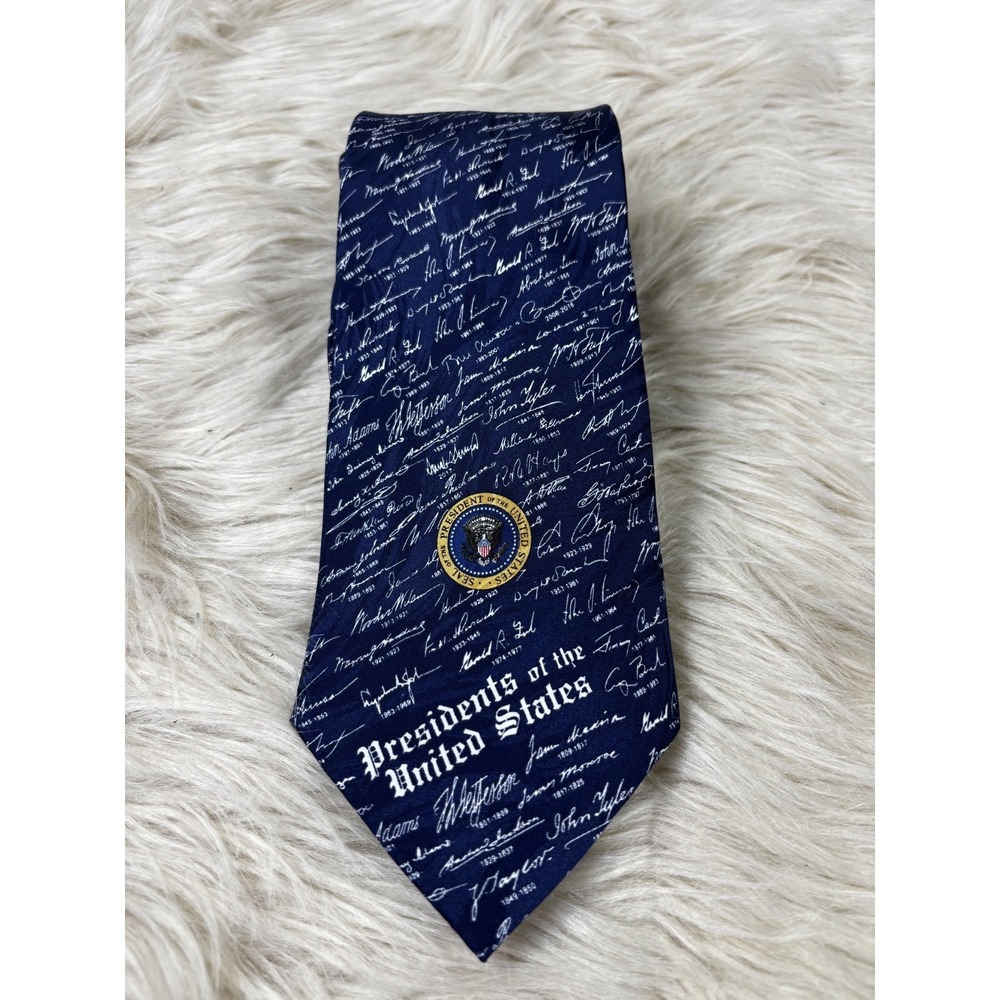 Museum Artifacts Tie Blue Silk US Presidents Signatures Presidential Seal
